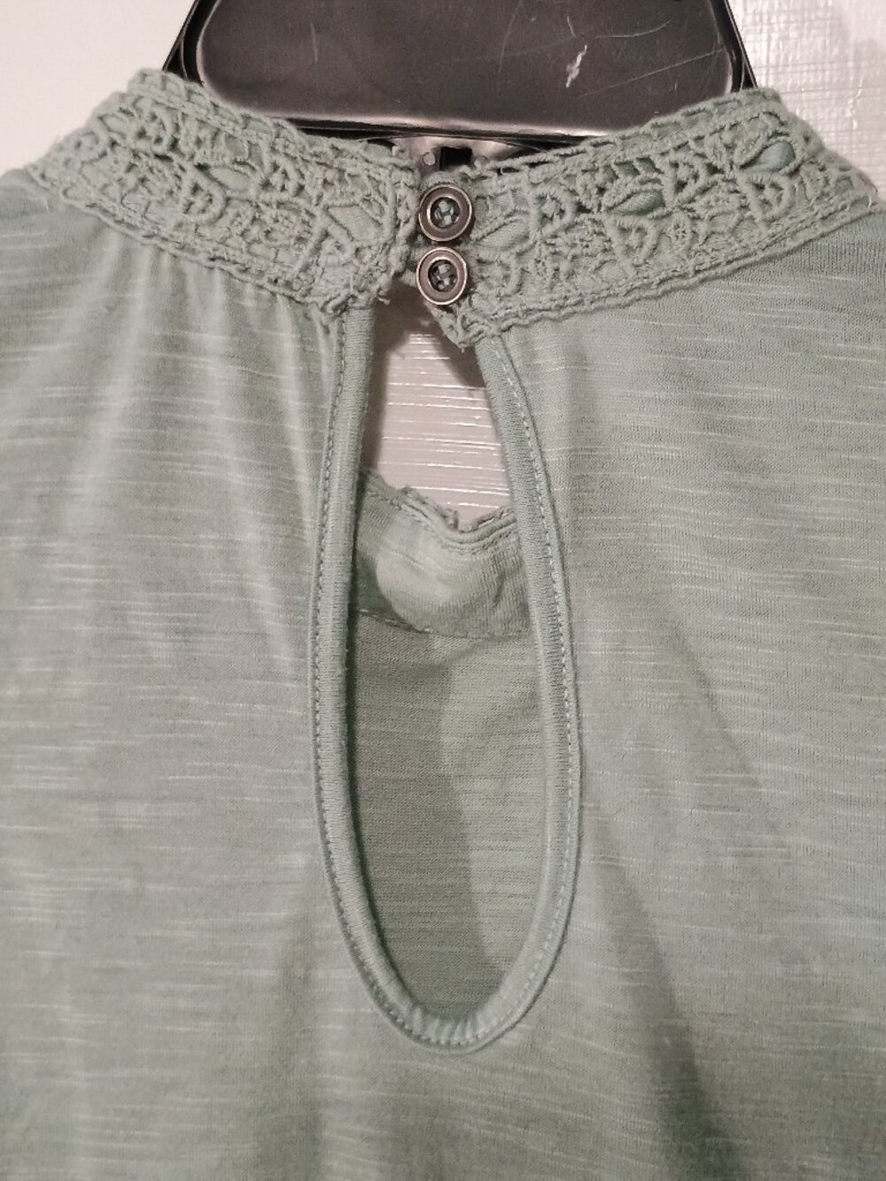 Rewind Mint Green Lace Mock Neck Sleeveless Top XL Boho Crochet Overlay Keyhole - Picture 8 of 9